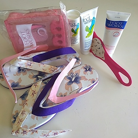 ❤FINAL PRICE ❤️Avon all set foot works spa sandals - Picture 2 of 7